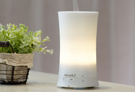 Oak Leaf Essential Oil Diffuser | $12 | Amazon | Use code Q8WMVZ3K